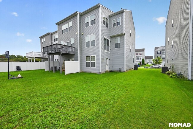 Building Photo - 13122 Nittany Lion Cir