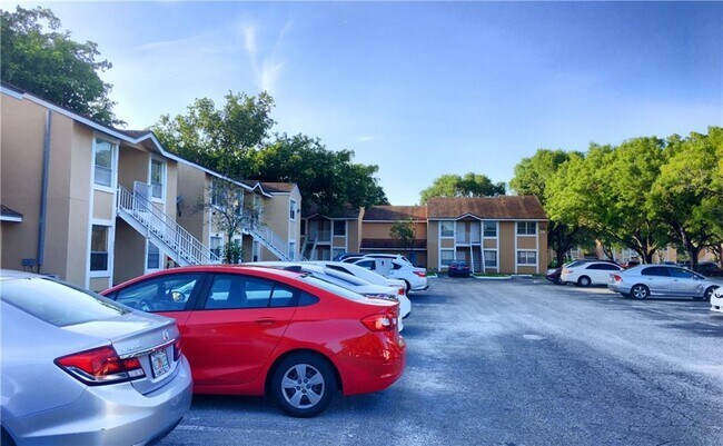Building Photo - 2228 SW 81st Ave