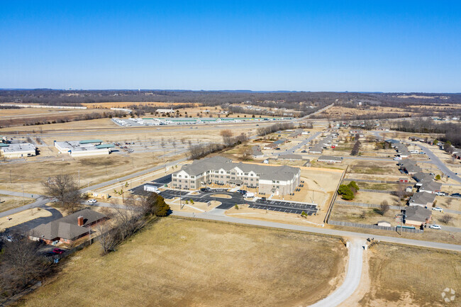 Building Photo - Oakland Estates