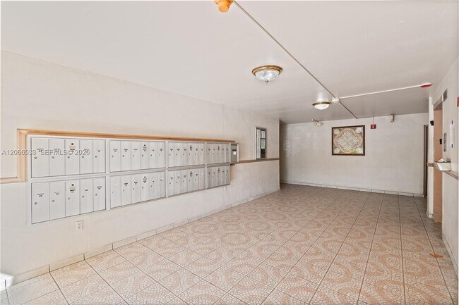 Foto del edificio - 8501 NW 8th St