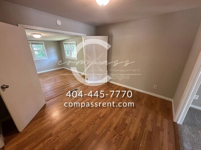 Building Photo - 4008 Emerald N Dr