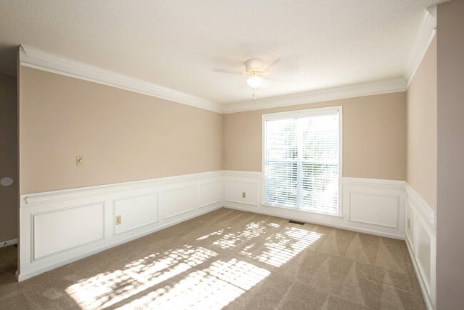 Building Photo - 1248 Mill Race Ln