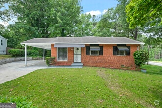 Building Photo - 3698 Fairlane Dr NW