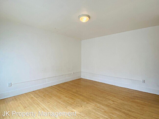 Foto del edificio - 116 3rd Ave N