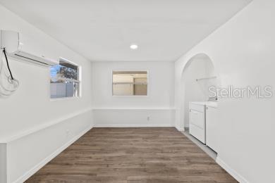 Building Photo - 796 73rd Ave N