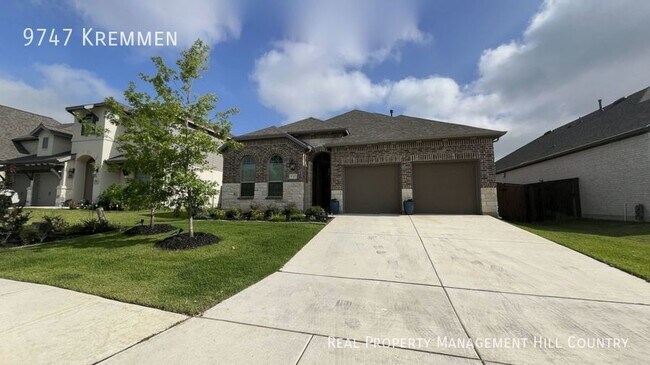 Building Photo - Balcones Creek home with bonus rooms!