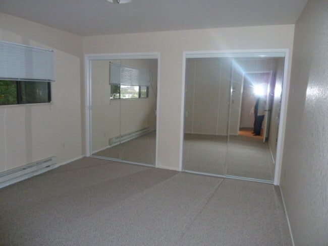 Building Photo - El Dorado (173)(LO)