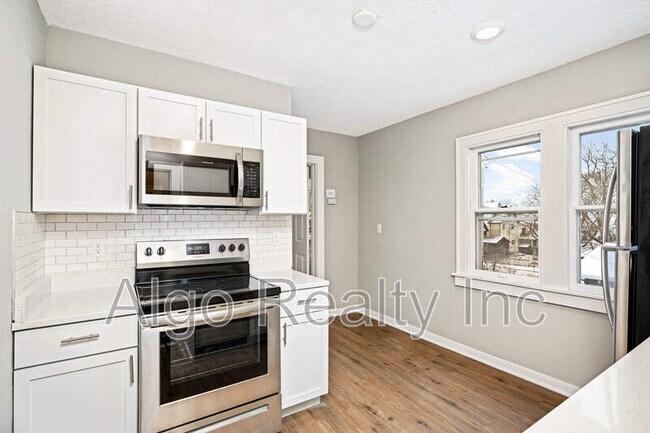 Foto del edificio - 287 N Avon St