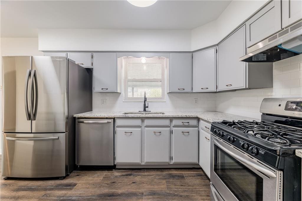 Primary Photo - 1009 Field St