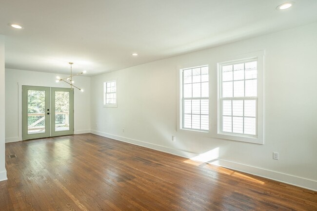 Building Photo - 2105 Ivy St