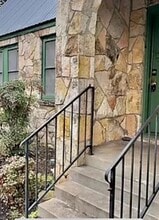 Building Photo - 1204 W 22nd St