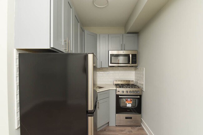 Foto del edificio - 508 W Belmont Ave