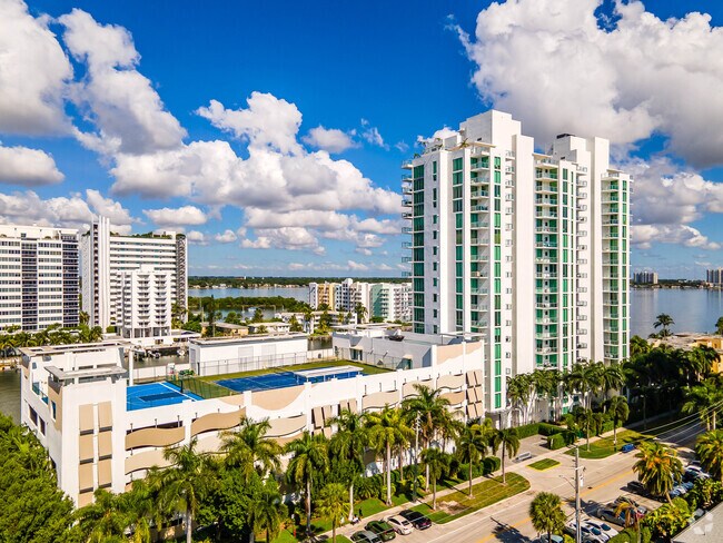 Foto del edificio - Eloquence on the Bay