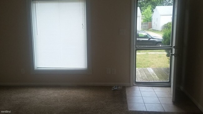 Foto del edificio - 2 br, 1 bath House - 576 E Hudson Ave