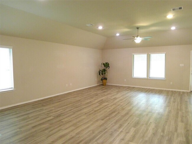 Building Photo - 29419 Barker Meadow Ln