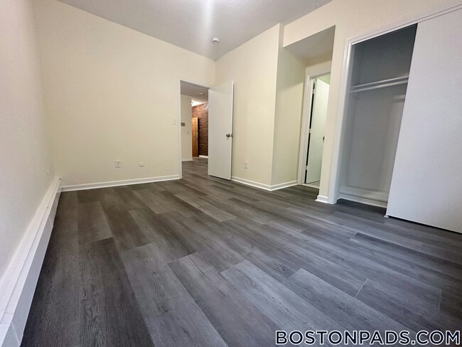 Building Photo - 46 S Huntington Ave