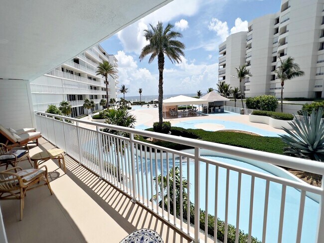 Foto del edificio - 3546 S Ocean Blvd