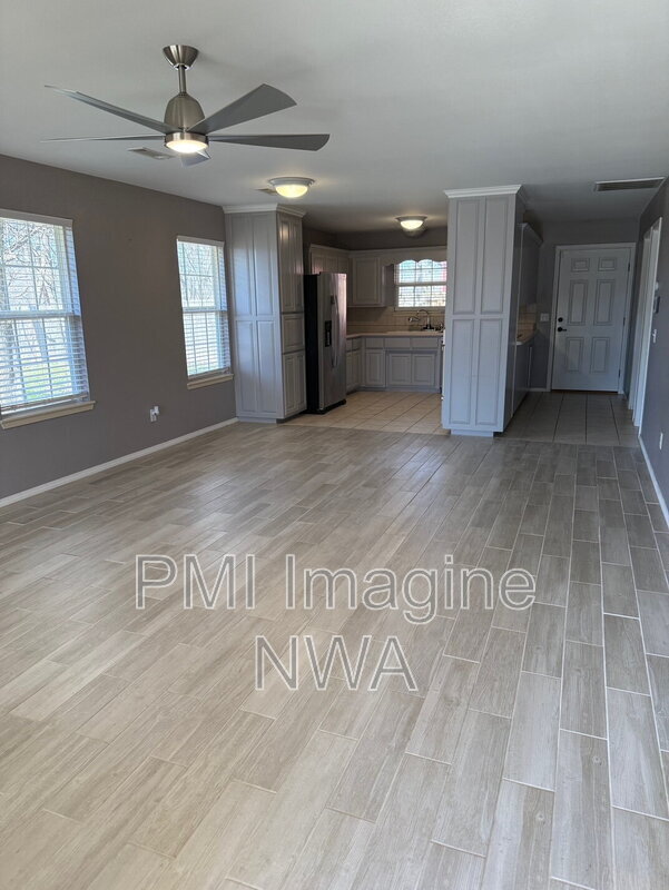 Foto del edificio - 1 Wilton Ln