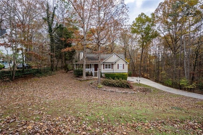 Foto del edificio - 225 Hawkins Farm Cir