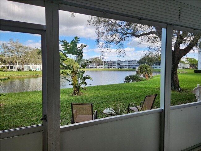 Foto del edificio - 3 Oakridge B