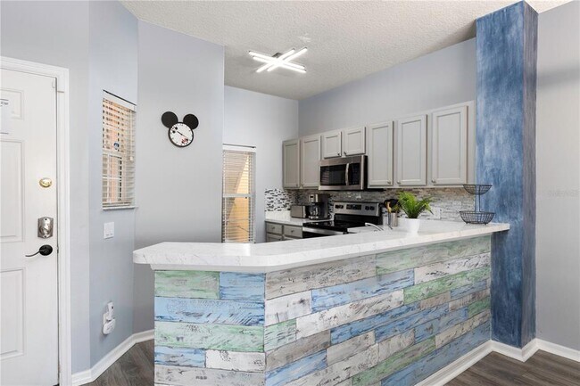 Building Photo - 3052 Secret Lake Dr