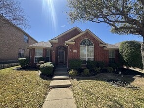 Building Photo - 7809 Loma Alta Trail