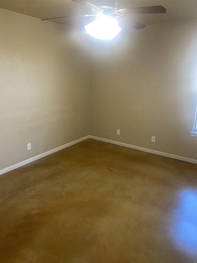 Building Photo - 1407 Powder River Dr