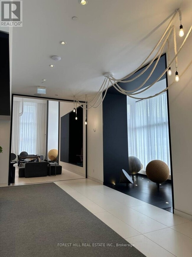 Building Photo - 20 Richardson St