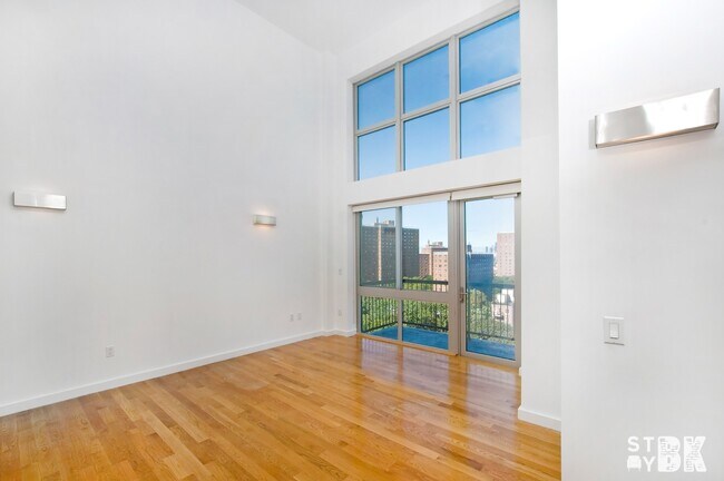 Foto del edificio - 333 Greene Ave
