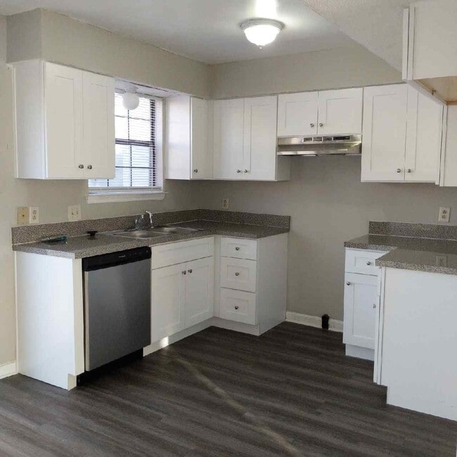 Building Photo - 3006 Woodymore Pl
