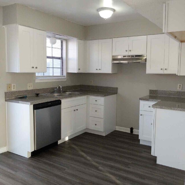 Foto del edificio - 3006 Woodymore Pl