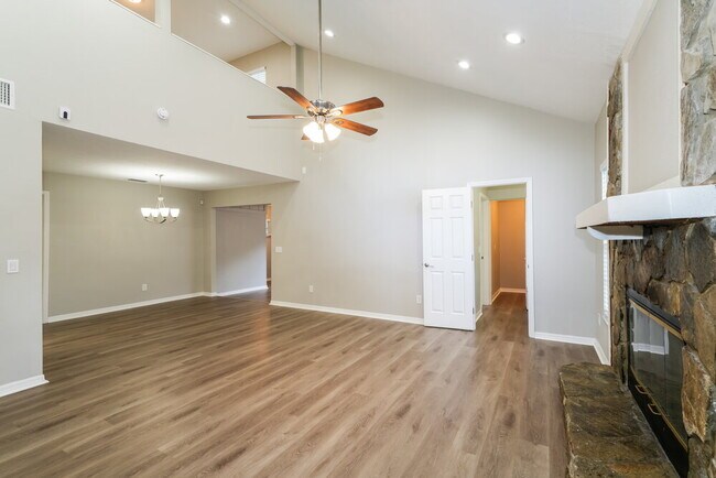 Foto del edificio - 8105 N Fremont Ave