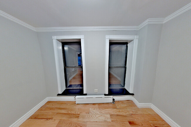Building Photo - 941 Second Avenue