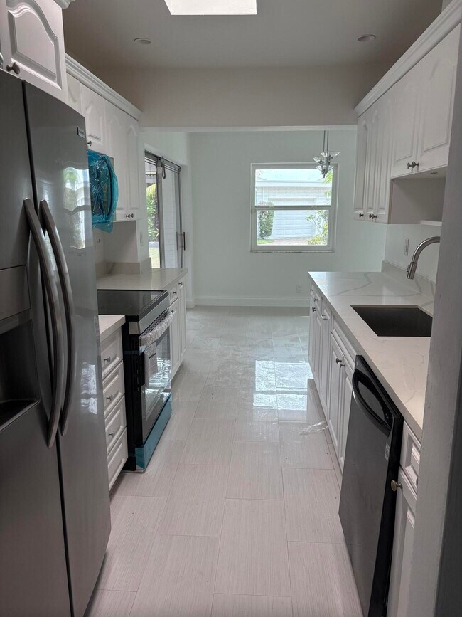 Foto del edificio - 5904 Cedar Cir