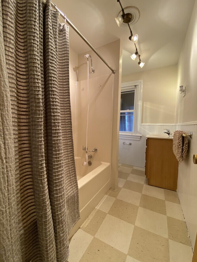 Building Photo - 509 Grier St