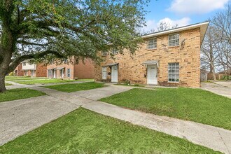 Building Photo - 12483 Warfield Ave