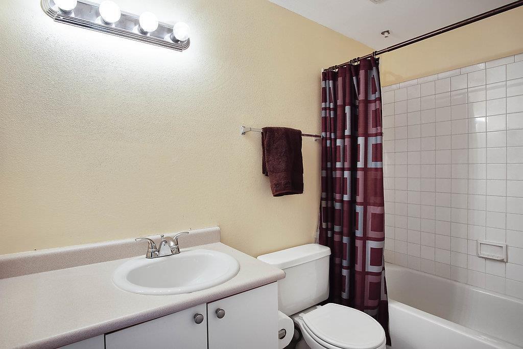 Foto principal - 11607 Tomahawk Creek Pkwy