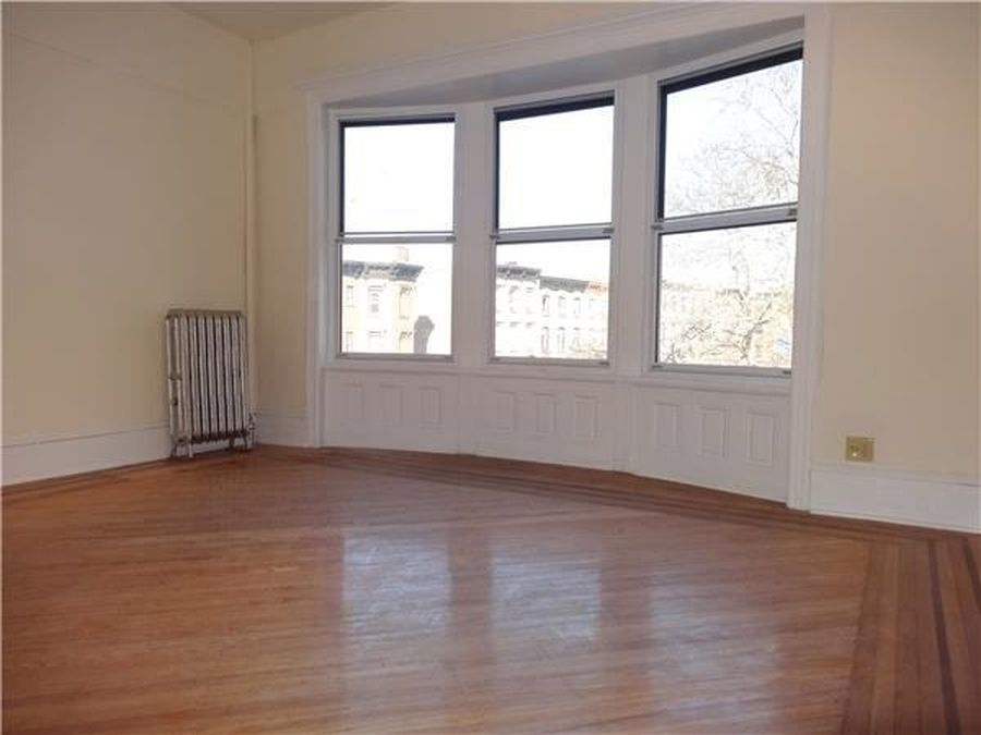 Building Photo - 186 Dekalb Ave