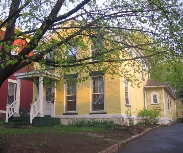 Primary Photo - 46 Alexander St