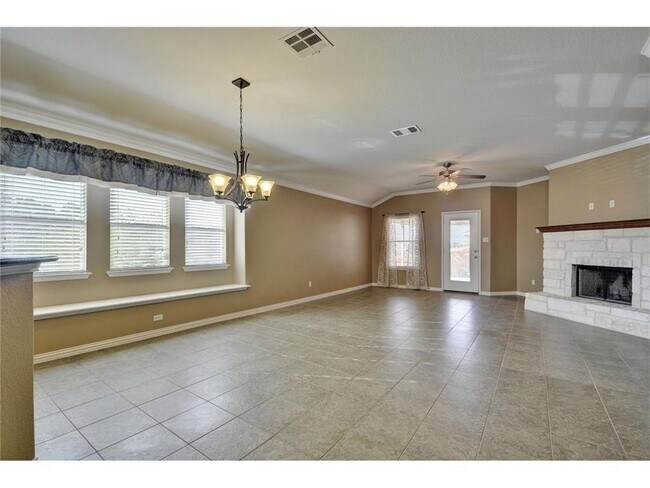 Foto del edificio - 2109 Granite Springs Rd