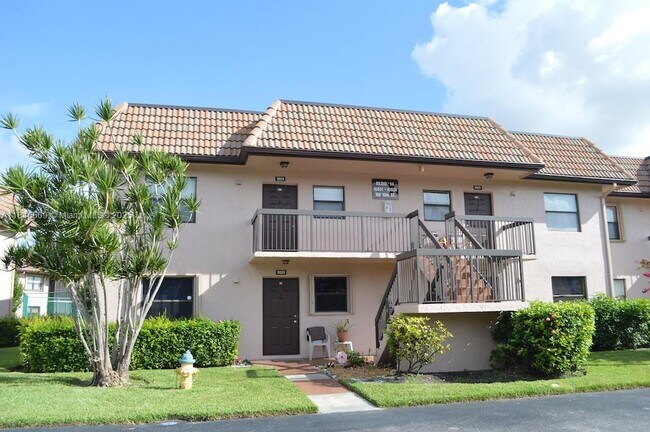 Foto del edificio - 10529 NW 10th St