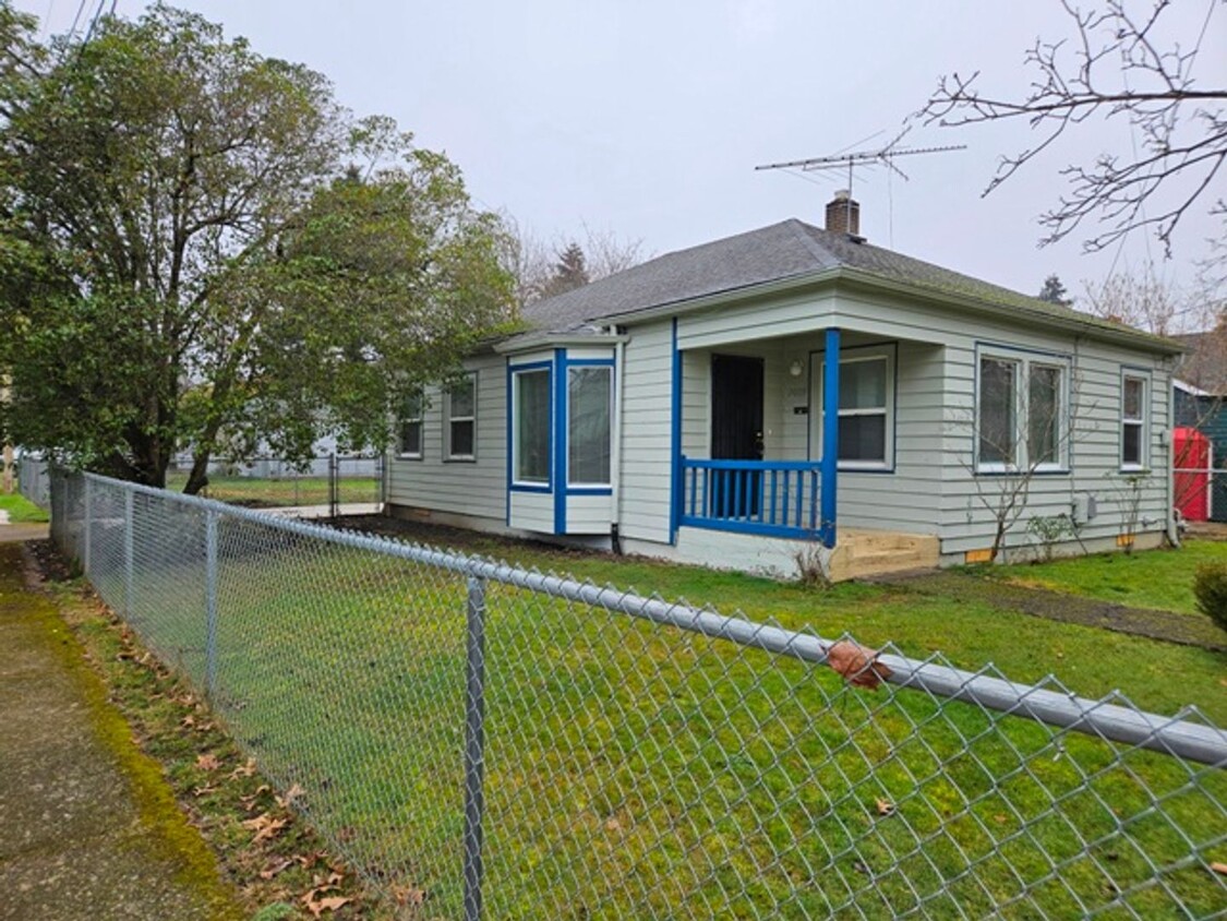 Foto principal - 2Bd/1Ba Single Story House - Available to ...