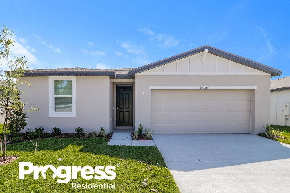 39025 Harlow Rose Dr, Zephyrhills, FL 33540 House Rental in