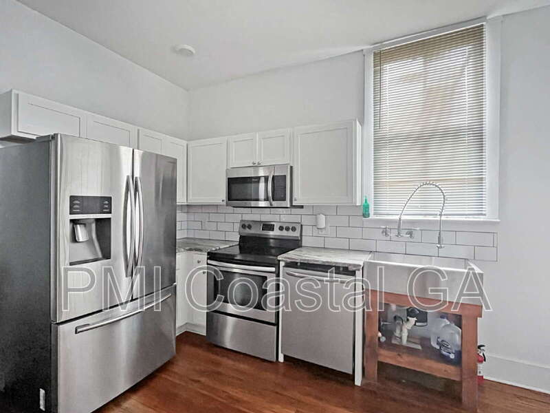 Foto principal - 1012 E Park Ave