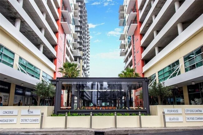 Foto del edificio - 1208 E Kennedy Blvd