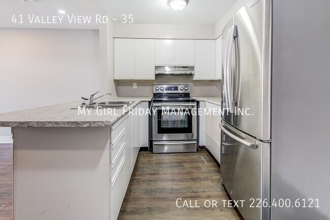 Photo du bâtiment - 41 Vly Vw Rd