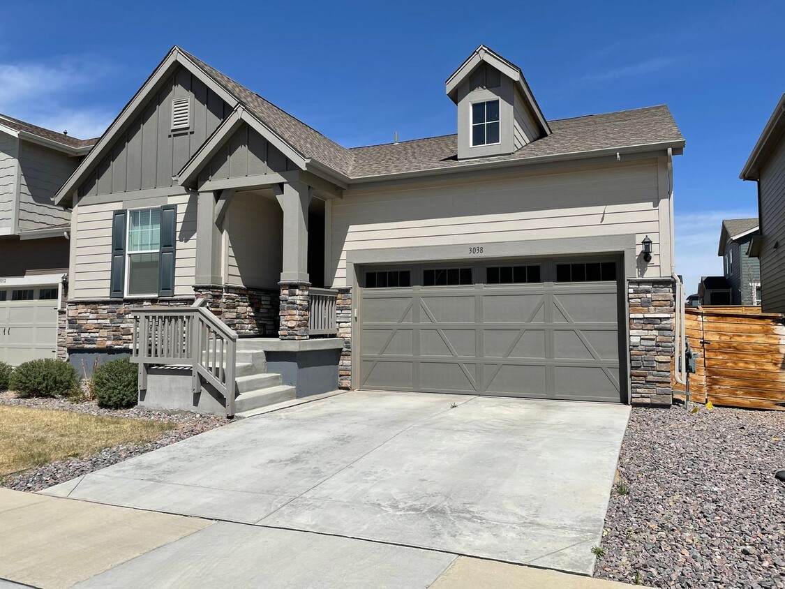 Primary Photo - Beautiful Ranch-Style 3 bed, 2 Bath House ...