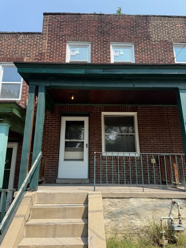 Building Photo - 6505 Clifford St