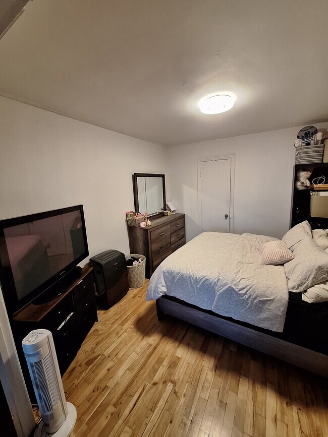 Photo du bâtiment - 5221 Rue Bélanger