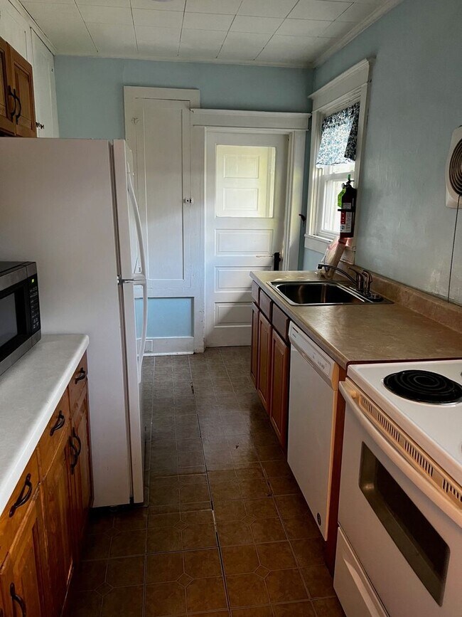 Foto del edificio - 3 Bedroom, 2 Bath House